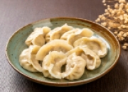 “头伏饺子二伏面”：夏日饮食习俗背后的文化韵味