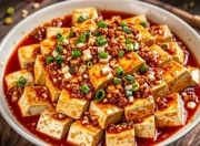 川菜经典麻婆豆腐：家常做法解锁地道川味
