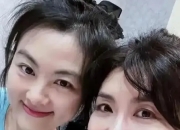 李健妻子首度正面曝光，温婉气质