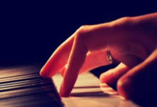 郭麒麟拒接德云社：从“少班主”到演员的清醒抉择